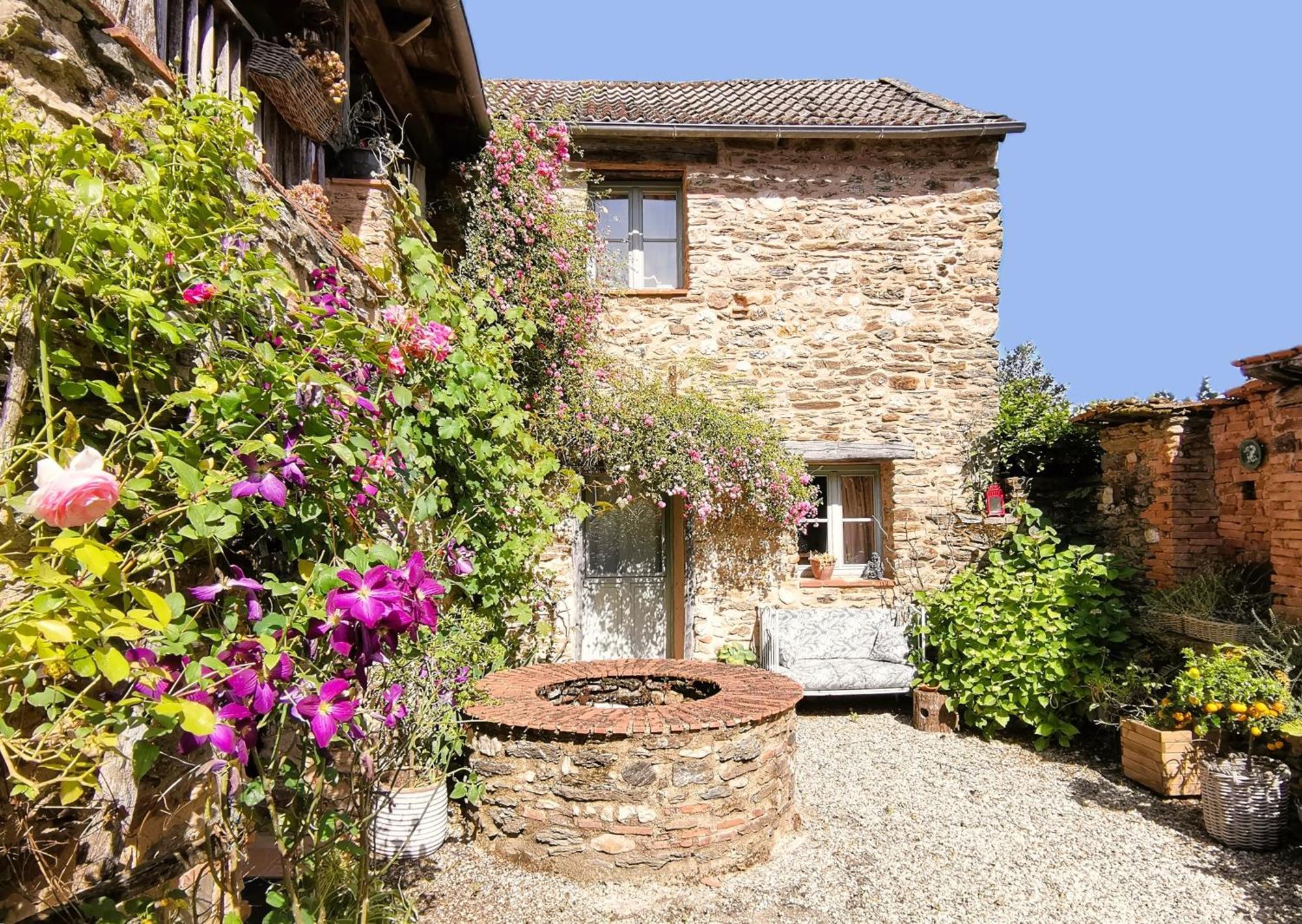 Chambres D'Hotes Le Puits D'Amour Mirandol-Bourgnounac Екстер'єр фото